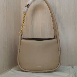 Mulberry Small Link Beige Silky Calf Shoulder Bag Mulberry Small Link Beige Silky Calf Shoulder Bag