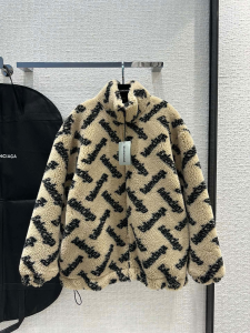 Balenciaga Logo Lettering Beige Wool Jacket Balenciaga Logo Lettering Beige Wool Jacket