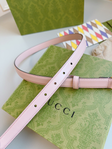 Gucci GG Buckle Pink Leather Belt 20MM
