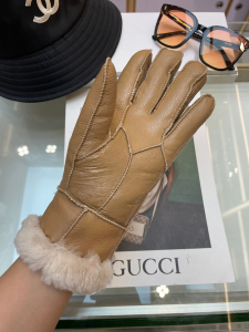 UGG Double Cuff Sheepskin Gloves Beige