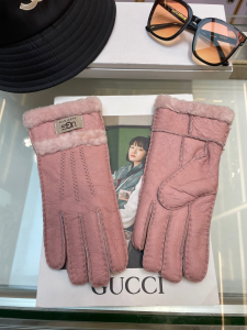 UGG Double Cuff Sheepskin Gloves Pink