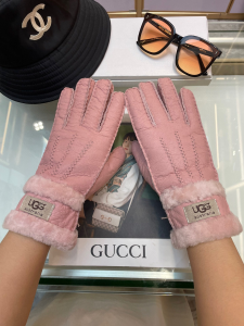 UGG Double Cuff Sheepskin Gloves Pink
