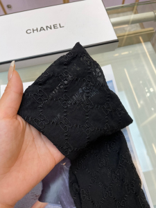 Gucci Black GG Lace Long Sleeve Gloves