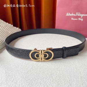 Ferragamo Gancini Reversible Black Calfskin Leather Belt 35MM Ferragamo Gancini Reversible Black Calfskin Leather Belt 35MM