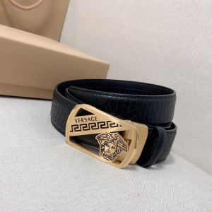 Versace Medusa Buckle Black Calf Leather Belt 35MM Versace Medusa Buckle Black Calf Leather Belt 35MM