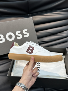 Boss Mens Aiden Low Top White Leather Sneakers with Brown B Boss Mens Aiden Low Top White Leather Sneakers with Brown B