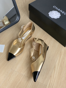 Chanel CC Gold Leather Shoes