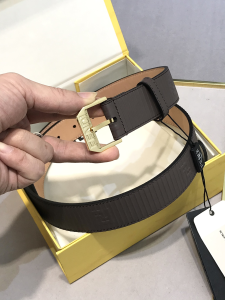 Fendi Metal Buckle Brown Leather Belt