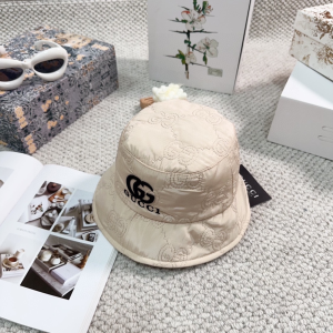 Gucci Beige GG Nylon Bucket Cap Hat
