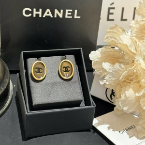 Chanel CC Logo Gold Oval Earrings