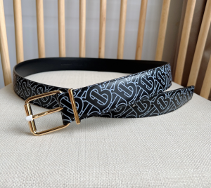 Burberry TB Monogram Mack Logo Adjustable Black Calf Leather Belt Burberry TB Monogram Mack Logo Adjustable Black Calf Leather Belt