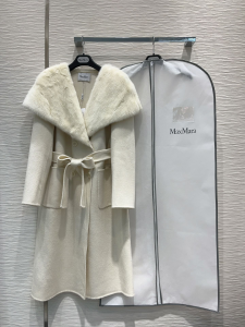Max Mara Folgore Mutton Shearling Coat White Max Mara Folgore Mutton Shearling Coat White