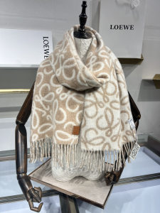 Loewe White Beige Anagram Patch Wool Alpaca Blend Fringed Scarf Loewe White Beige Anagram Patch Wool Alpaca Blend Fringed Scarf