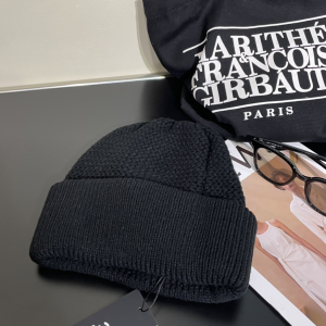 Chanel CC Logo Knit Wool Beanie Black