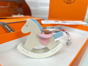 Hermes White Leather Rocking Horse Bag Charms