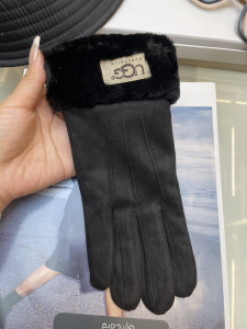 UGG Black Faux Shearling Fur Gloves