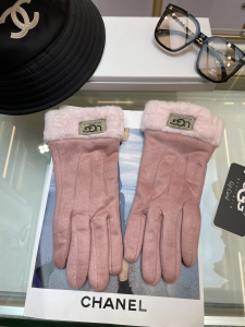 UGG Pink Faux Shearling Fur Gloves