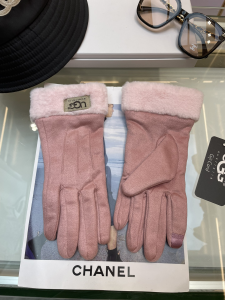 UGG Pink Faux Shearling Fur Gloves
