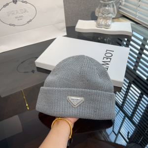 Prada Grey Wool and Cashmere Knit Beanie