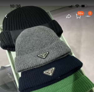 Prada Grey Wool and Cashmere Knit Beanie