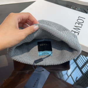 Prada Grey Wool and Cashmere Knit Beanie
