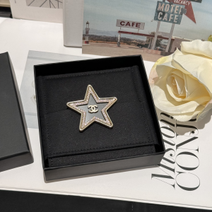 Chanel Crystals Star Gold CC Brooch