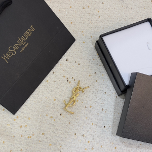 Saint Laurent Opyum YSL Brooch Gold