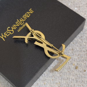 Saint Laurent Opyum YSL Brooch Gold