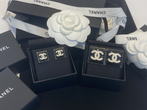 Chanel CC Logo Square Earrings Black