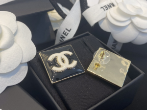 Chanel CC Logo Square Earrings Black