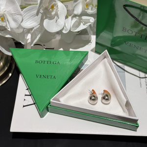 Bottega Veneta Drop Earrings Orange