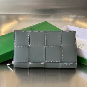 Bottega Veneta Cassette Zip Around Slate Natural Calfskin Leather Wallet Bottega Veneta Cassette Zip Around Slate Natural Calfskin Leather Wallet