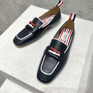 Thom Browne Bow Black Smooth Calfskin Leather Loafers Thom Browne Bow Black Smooth Calfskin Leather Loafers