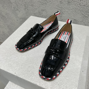 Thom Browne Bow Black Soft Patent Leather Loafers Thom Browne Bow Black Soft Patent Leather Loafers