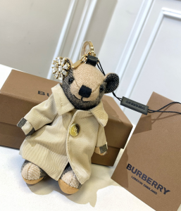 Burberry Thomas Bear Unicorn Charm and Costume Key Holder Beige Burberry Thomas Bear Unicorn Charm and Costume Key Holder Beige