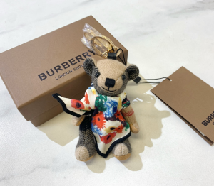 Burberry Thomas Bear Unicorn Charm and Costume Key Holder Beige Grey Burberry Thomas Bear Unicorn Charm and Costume Key Holder Beige Grey