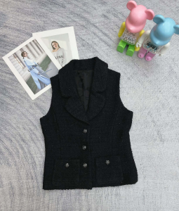 Chanel Black Tweed Wool Vest Gilet