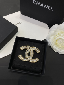 Chanel Diamonds Double C Brooch