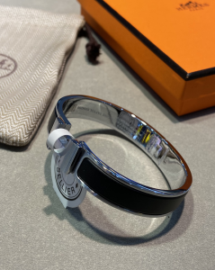 Hermes Clic H Bracelet Bangle Black