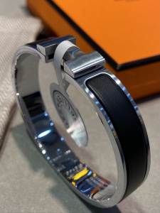 Hermes Clic H Bracelet Bangle Black