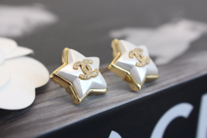 Chanel Crystal CC Star Earrings