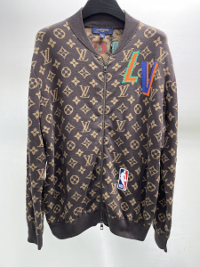 Louis Vuitton x NBA Graphic Blouson Monogram Wool Pullover Zip Up Bomber Jacket Brown Louis Vuitton x NBA Graphic Blouson Monogram Wool Pullover Zip Up Bomber Jacket Brown