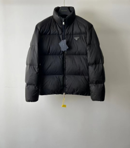 Prada Zip Up Puffer Padded Jacket Coat Black Prada Zip Up Puffer Padded Jacket Coat Black