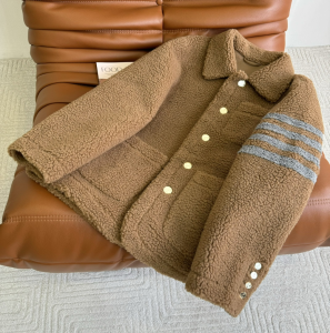 THOM BROWNE Camel Dyed Shearling Jacket THOM BROWNE Camel Dyed Shearling Jacket