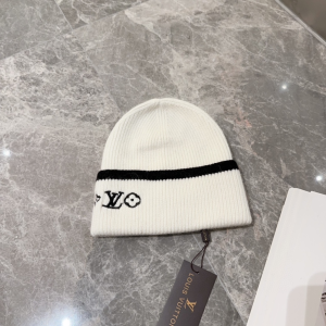 Louis Vuitton LV Cashmere Wool Knit Beanie Hat White Louis Vuitton LV Cashmere Wool Knit Beanie Hat White