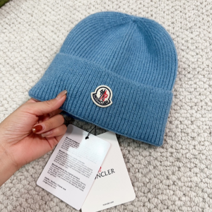 Moncler Blue Cashmere Wool Knit Beanie Cap Hat Moncler Blue Cashmere Wool Knit Beanie Cap Hat