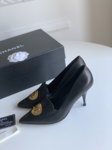 Chanel Gold CC Black Leather Pumps