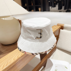 Burberry London White Cotton Bucket Cap Hat
