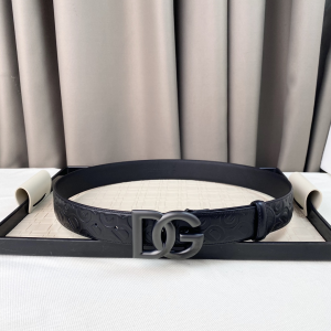 Dolce Gabbana Crossover DG Logo Buckle Black Leather Belt 38MM Dolce Gabbana Crossover DG Logo Buckle Black Leather Belt 38MM