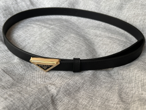Prada Triangle Logo Buckle Black Saffiano Leather Thin Belt 20MM Prada Triangle Logo Buckle Black Saffiano Leather Thin Belt 20MM